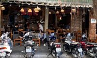 Tuyển gấp nam phục vụ quán Café Tuyển gấp nam phục vụ quán Café