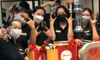 Tuyển nhân viên phụ bếp, phục vụ bàn Tuyển nhân viên phụ bếp, phục vụ bàn