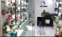 Tuyển nhân viên bán hàng – Shop Mỹ Phẩm Tini House Tuyển nhân viên bán hàng – Shop Mỹ Phẩm Tini House