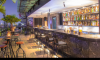 Tuyển nhân viên lễ tân bar ca tối Tuyển nhân viên lễ tân bar ca tối